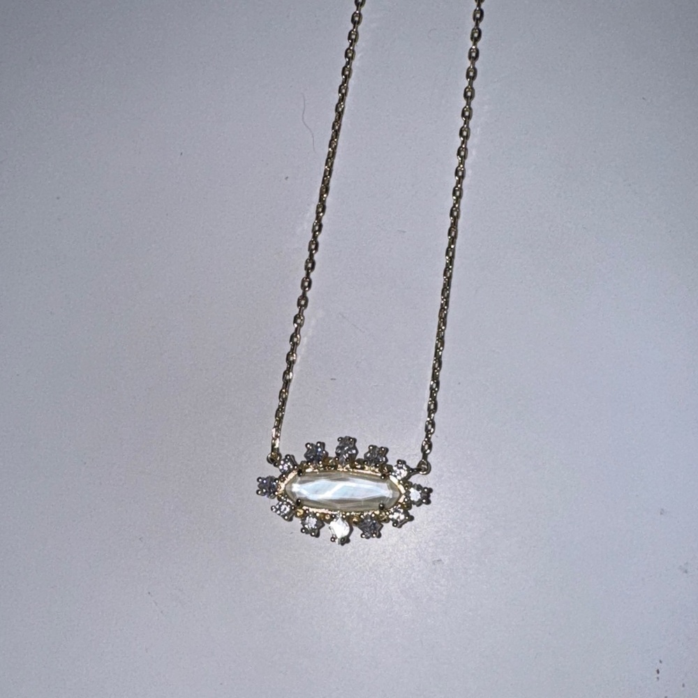 Kendra Scott Gold Necklace - Picture 4 of 6